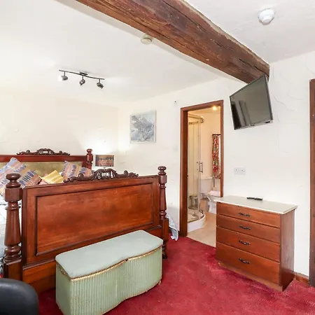 Ann Tysons House * Ambleside